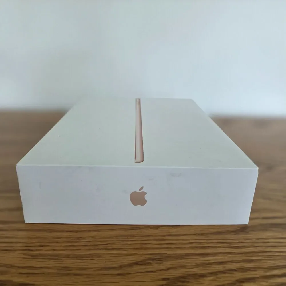 Authentic Replacement BOX ONLY Apple iPad 8th Generation WiFi Model A2270 BOX